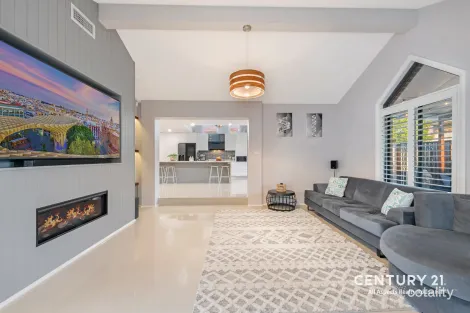Property photo of 1 Peppermint Fairway The Ponds NSW 2769