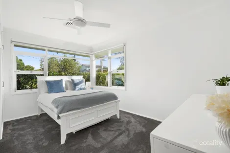 Property photo of 11 Davidson Avenue North Rocks NSW 2151