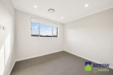 Property photo of 22 Fleming Street Spring Farm NSW 2570