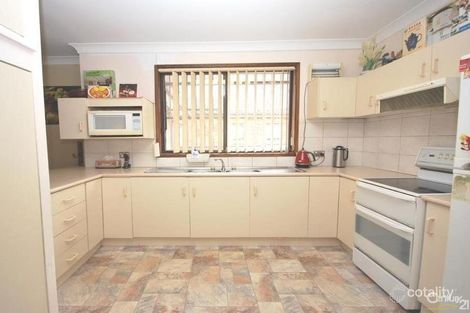 Property photo of 9 Gove Avenue Green Valley NSW 2168