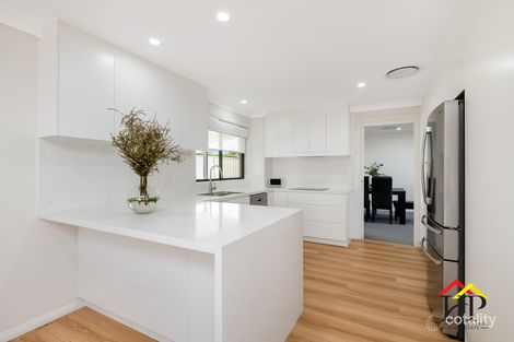 Property photo of 14 Clematis Place Mount Annan NSW 2567