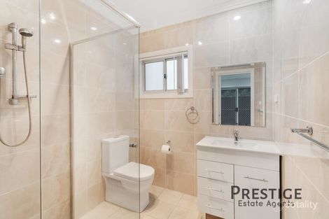 Property photo of 4 Astley Place Edensor Park NSW 2176