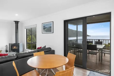 Property photo of 17 Great Ocean Road Grey River VIC 3234