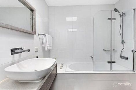Property photo of 3/390 Dandenong Road Caulfield North VIC 3161