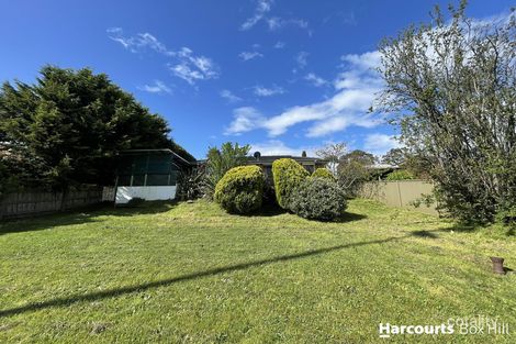 Property photo of 16 Highland Crescent Mooroolbark VIC 3138