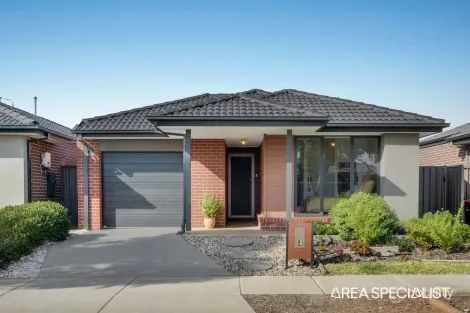 68 Alabaster Ave, Cobblebank, VIC 3338