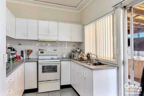 Property photo of 29 Moir Street Smithfield NSW 2164