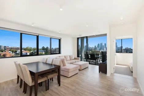 Property photo of 36 Anglesey Street Kangaroo Point QLD 4169