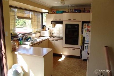 Property photo of 275 Tuggerawong Road Tuggerawong NSW 2259