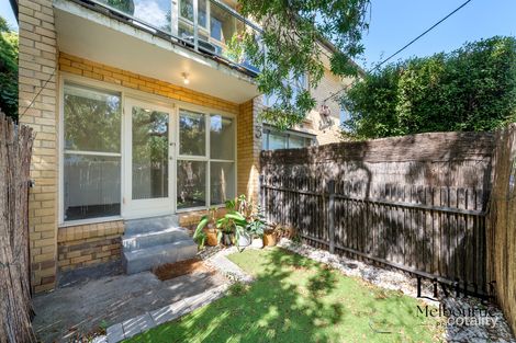 Property photo of 2/3 Avoca Avenue Elwood VIC 3184