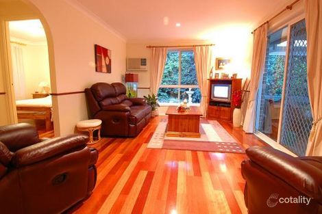 Property photo of 18 Gooraway Drive Castle Hill NSW 2154
