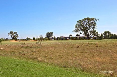 Property photo of 3 Craven Court Sandhurst VIC 3977