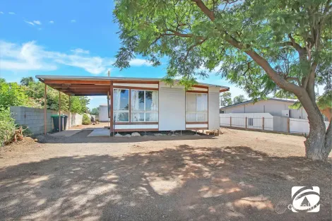 630 CUMMINS ST, BROKEN HILL, NSW 2880