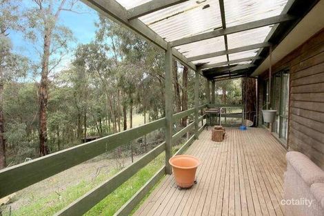 7 Colin Ave, Cockatoo, VIC 3781