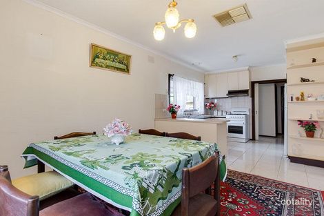 Property photo of 28 President Road Albanvale VIC 3021