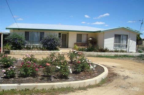 31 Forrest Hill Rd, Katanning, WA 6317