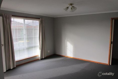 Property photo of 2/42-44 Burdoo Drive Grovedale VIC 3216