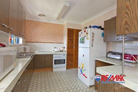 Property photo of 4 Suzanne Street Wynnum West QLD 4178