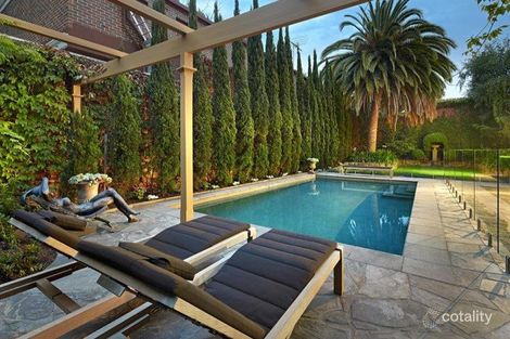 Property photo of 1 Avalon Road Armadale VIC 3143