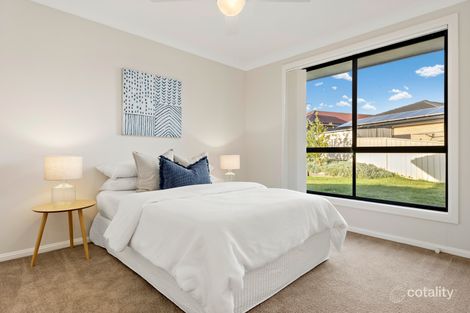Property photo of 4 Hovea Place Redhead NSW 2290