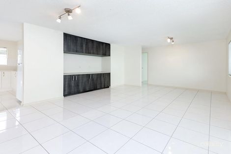 Property photo of 2/17 Arthur Street Kings Beach QLD 4551