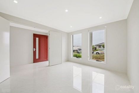 Property photo of 6 Gelu Court Springfield Lakes QLD 4300