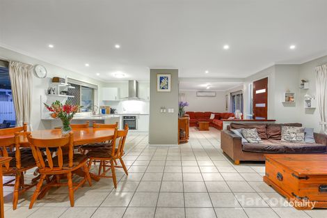 Property photo of 8 Pine Tree Close Fitzgibbon QLD 4018