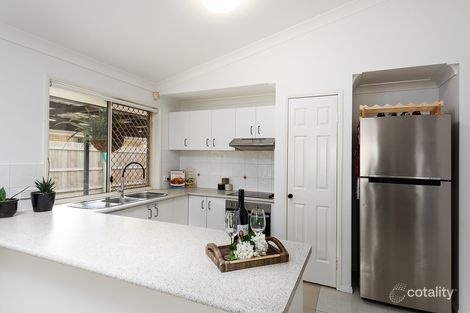 Property photo of 12 Birkenhead Crescent Forest Lake QLD 4078