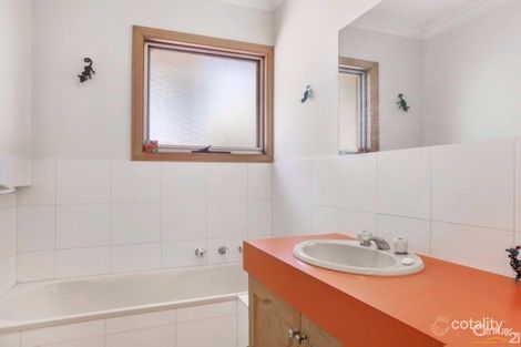 Property photo of 2/208 Reserve Road Beaumaris VIC 3193
