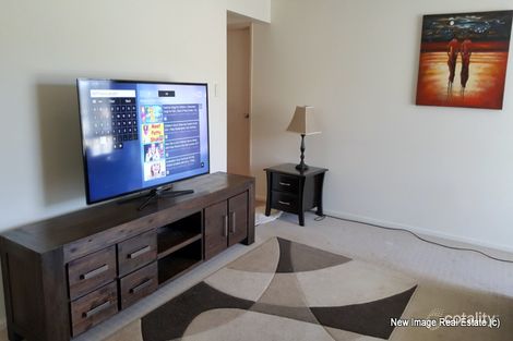 Property photo of 22 Lamberth Road East Heritage Park QLD 4118