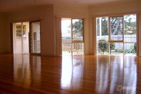 Property photo of 8 Earlsfield Road Hampton VIC 3188