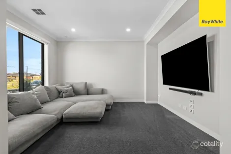 Property photo of 41 Ambien Crescent Strathtulloh VIC 3338