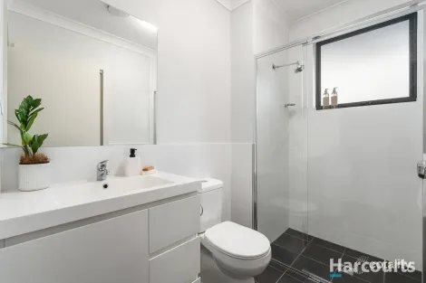 Property photo of 2/1 Avena Path Waratah West NSW 2298