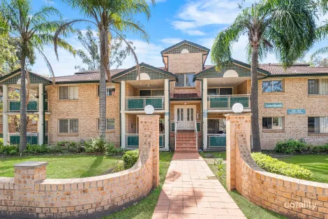 Property photo of 17/253-255 Dunmore Street Pendle Hill NSW 2145