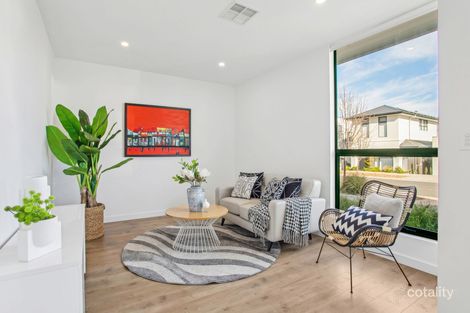 Property photo of 20 Buchanan Drive Woodforde SA 5072