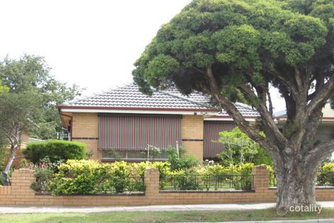 63 Stradbroke Dr, St Albans, VIC 3021