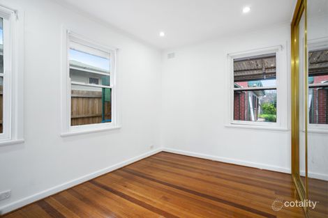 Property photo of 2/69 Boldrewood Parade Reservoir VIC 3073