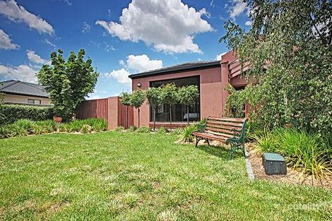 Property photo of 16 Dillwynia Crescent Jerrabomberra NSW 2619