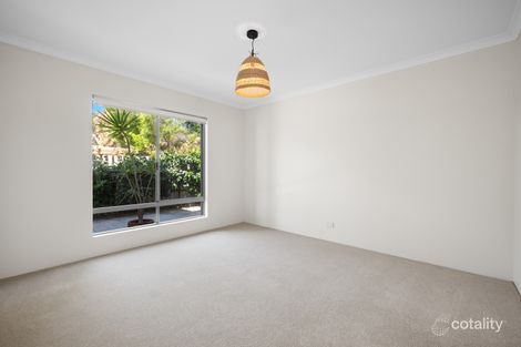 Property photo of 17A Thomas Way Kardinya WA 6163