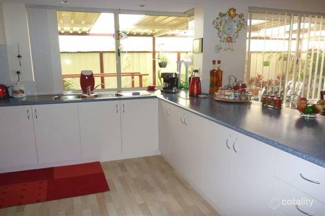 Property photo of 10 Sunset Circle Pinjarra WA 6208