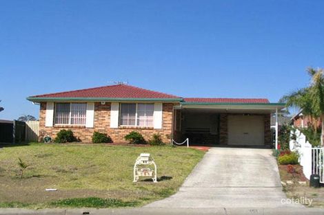 Property photo of 16 Gosling Avenue Green Valley NSW 2168