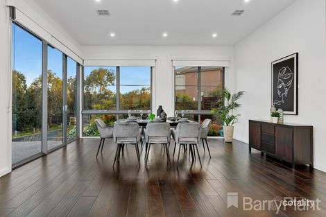 Property photo of 70 Clovemont Way Bundoora VIC 3083