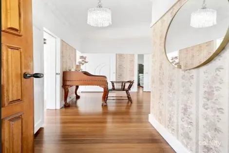 Property photo of 16 White Avenue Coorparoo QLD 4151