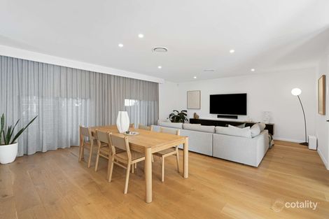 Property photo of 32 Francis Street Mermaid Beach QLD 4218