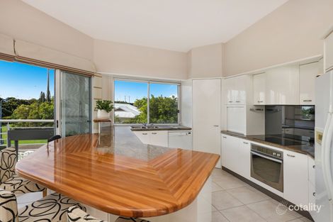 Property photo of 13 Bonaire Court Parrearra QLD 4575