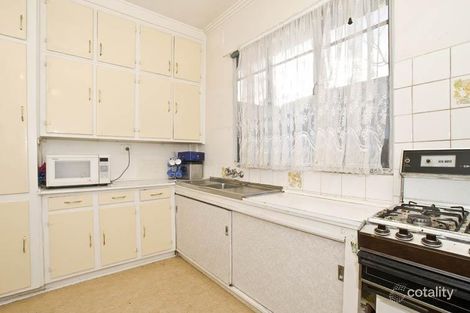 Property photo of 18 Wilkinson Crescent Bellfield VIC 3081