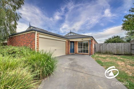 Property photo of 4 Norma Close Narre Warren South VIC 3805