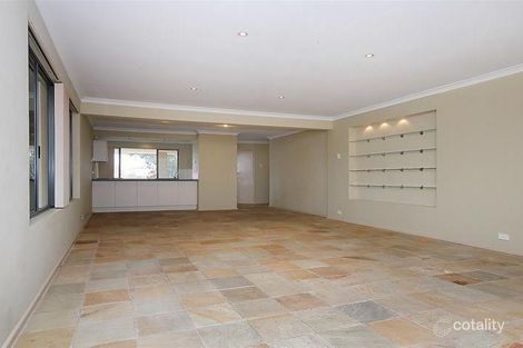 Property photo of 30 Binnacle Road Ocean Reef WA 6027