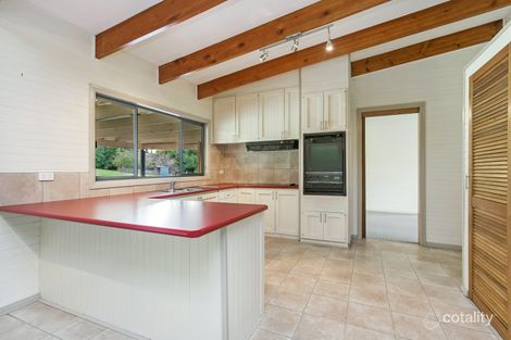 Property photo of 24 Robertson Drive Newham VIC 3442