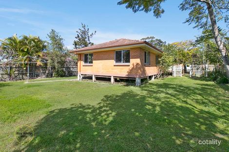 Property photo of 18 Gibbs Street Riverview QLD 4303
